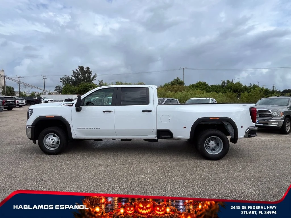 New 2026 Summit White GMC Pro DRW image 4