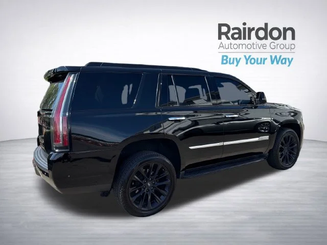 Used 2020 Black Raven Cadillac Luxury image 7