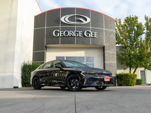 2027 Kia K5 GT-Line