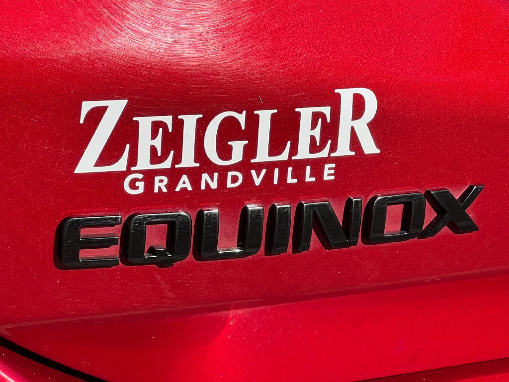 Used 2023 Red Chevrolet RS image 10