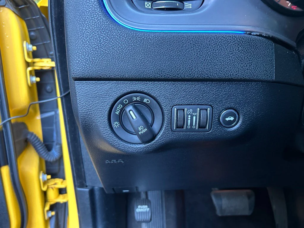 Used 2017 Yellow Dodge R/T image 27
