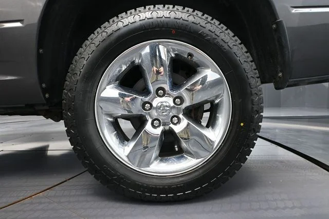 Used 2019 Gray Ram Tradesman image 10