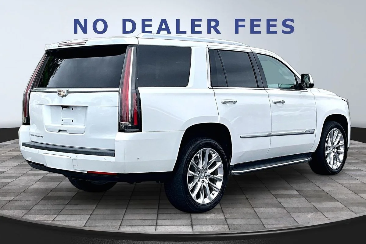 Used 2020 White Cadillac Luxury image 6
