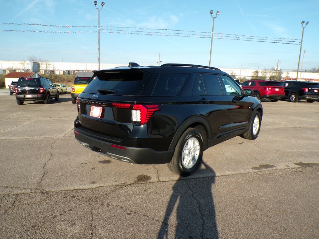 New 2026 Agate Black Metallic Ford Active image 7