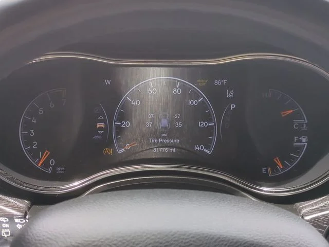 Used 2019 Black Jeep High Altitude image 32
