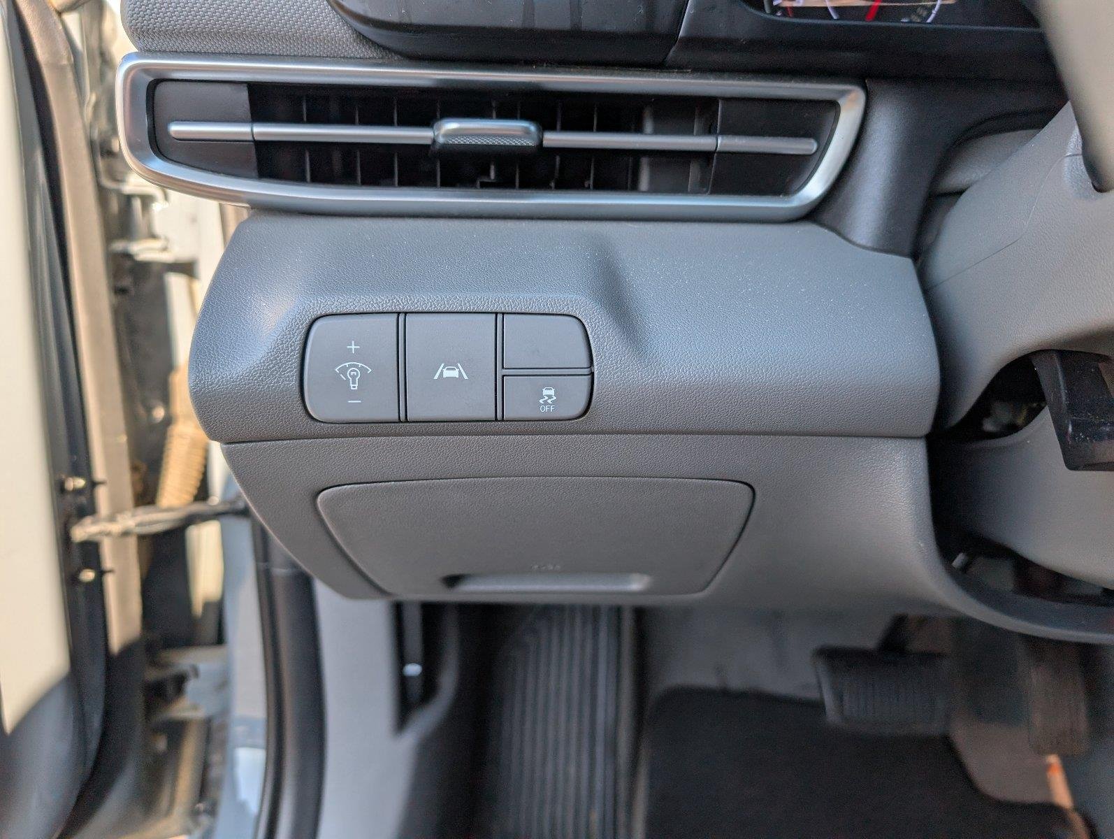 Used 2023 Electric Shadow Hyundai SEL image 29