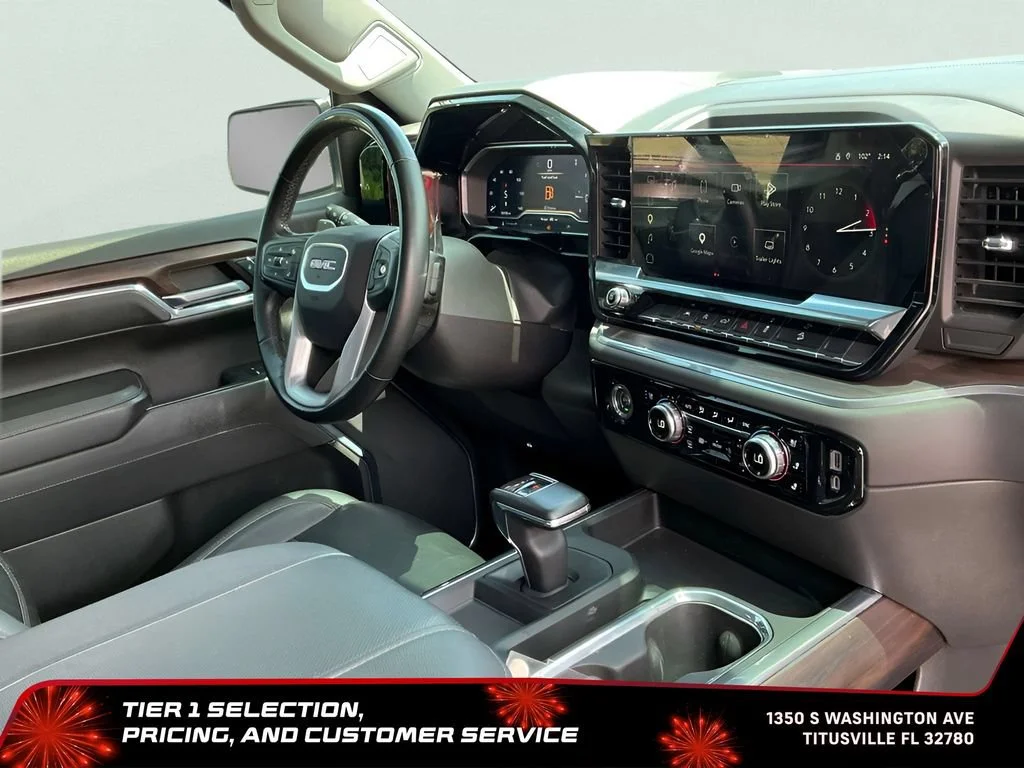 Used 2023 Sterling Metallic GMC SLT image 18