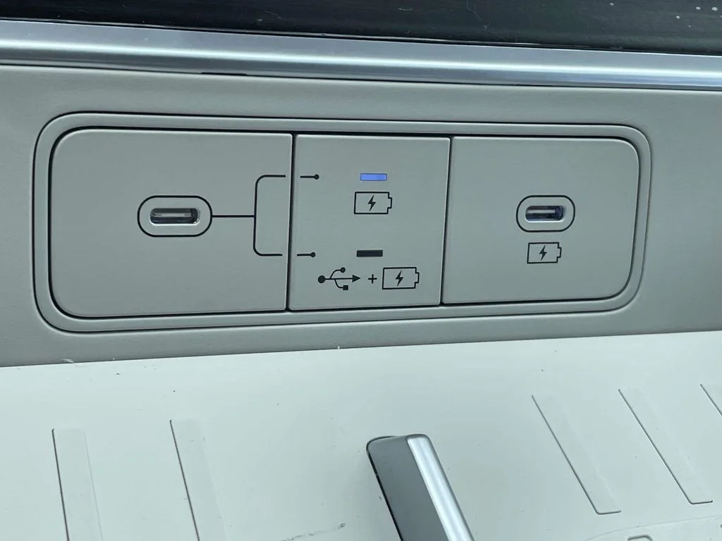 New 2026 Gray Hyundai SE image 32
