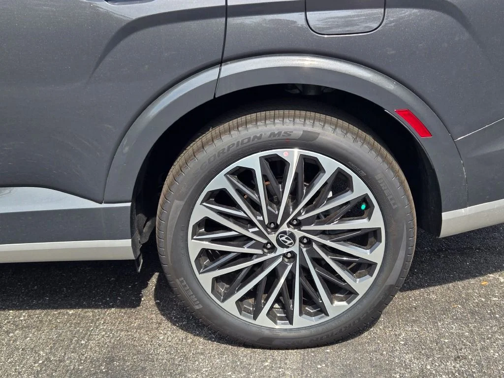 New 2026 Gray Pearl Hyundai Calligraphy image 17