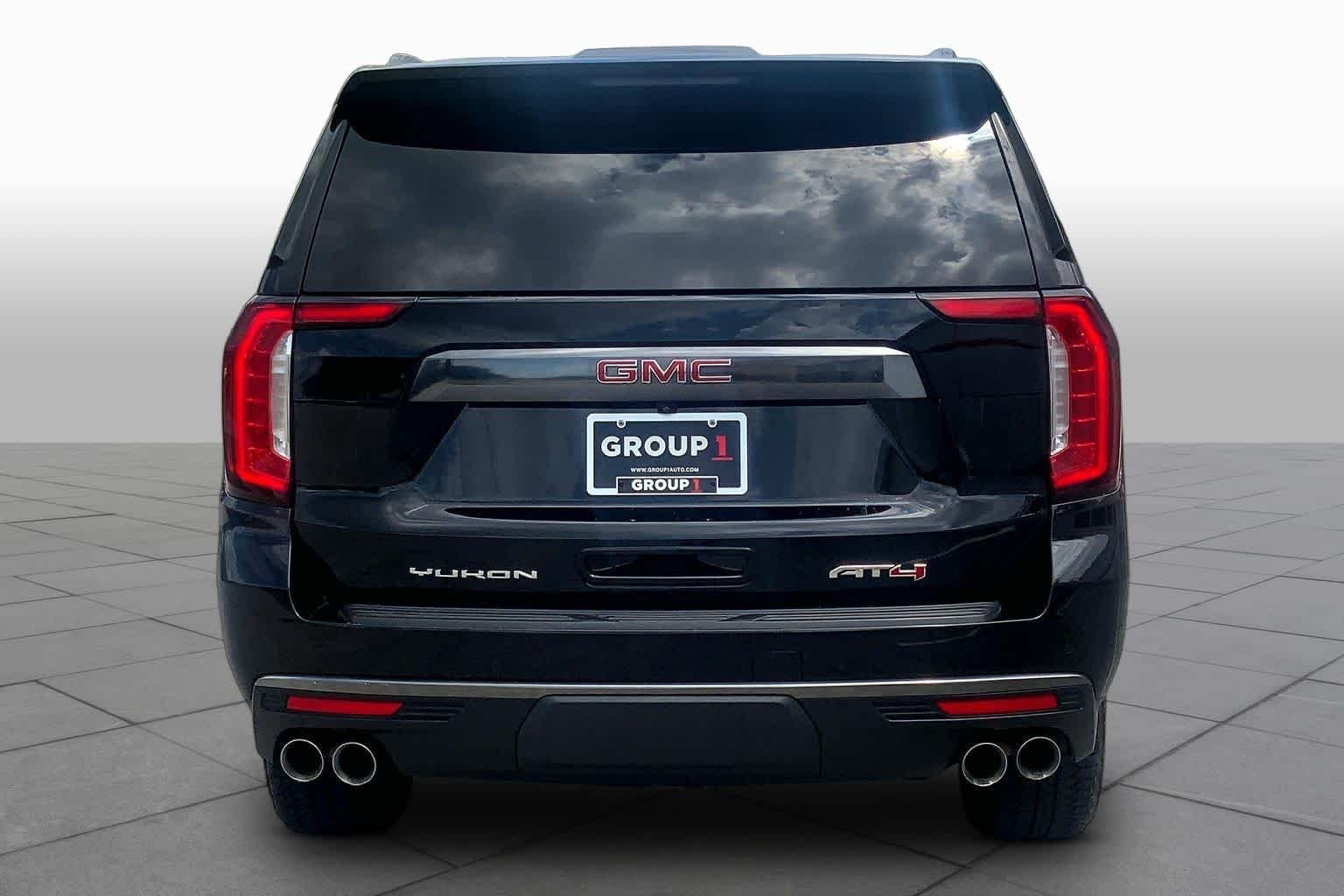 Pre-Owned 2023 GMC Yukon XL AT4