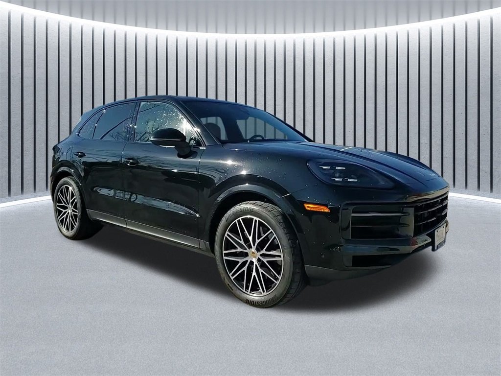 2024 Porsche Cayenne Base