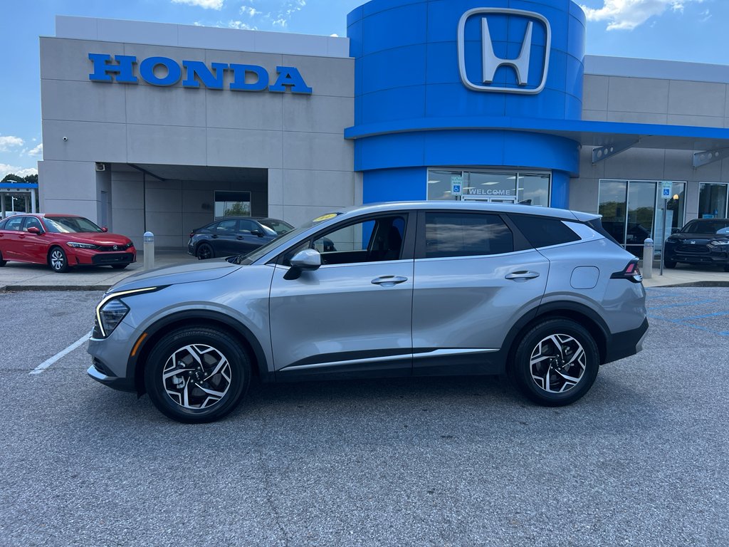 2024 Kia Sportage LX