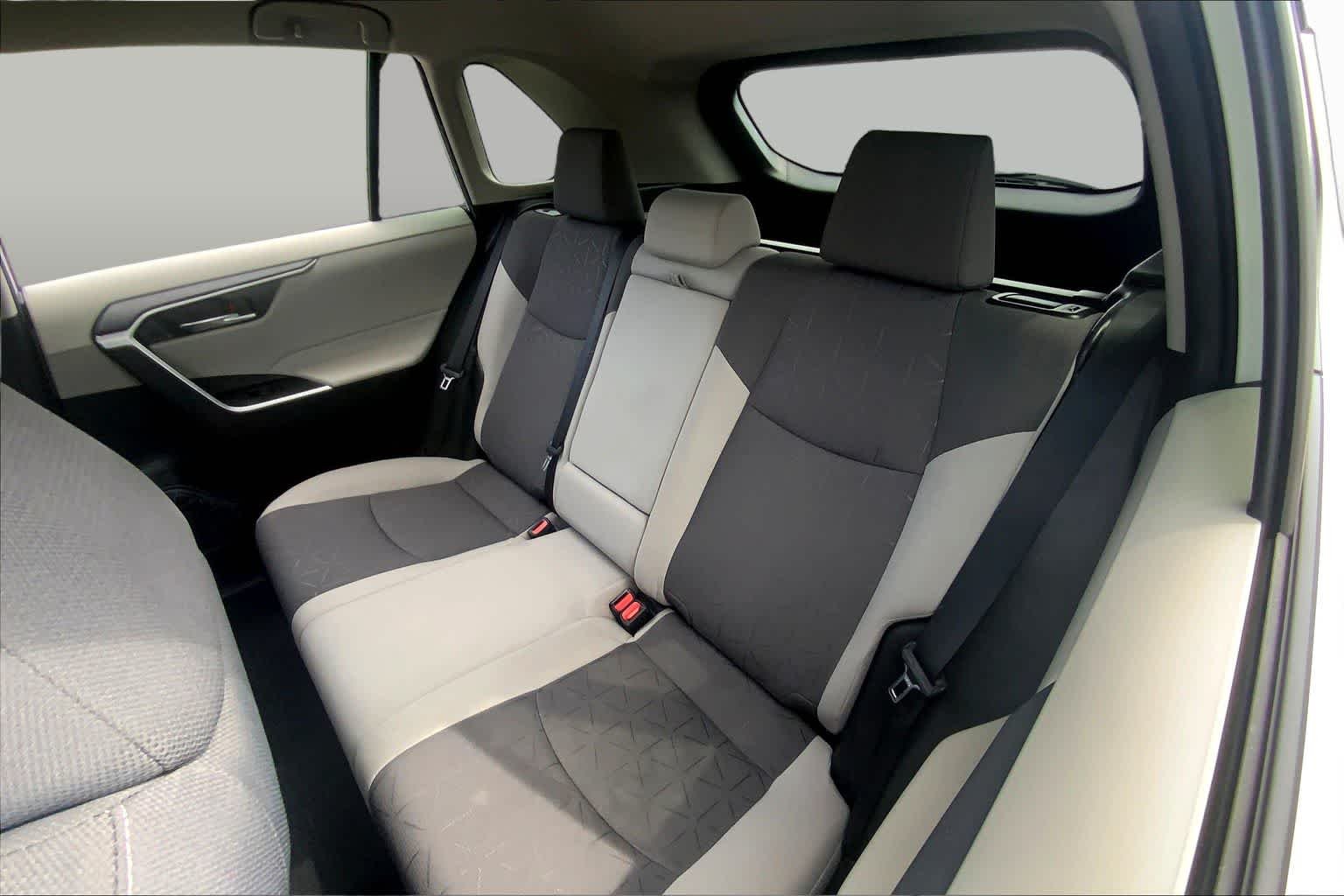Used 2021 Super White Toyota XLE image 21