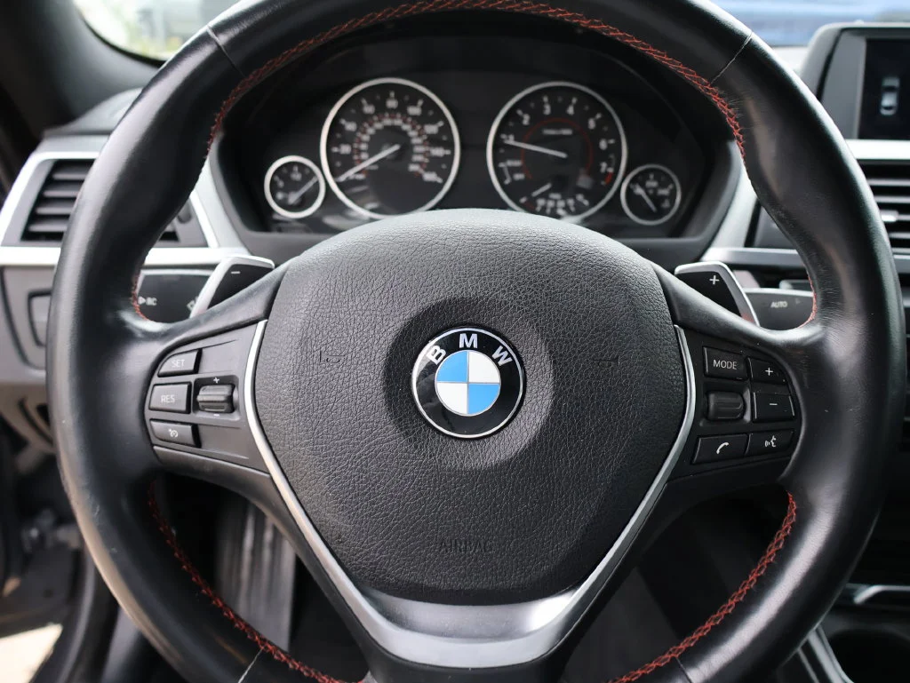 Used 2018 Mineral Grey Metallic BMW 430i xDrive Gran Coupe image 27
