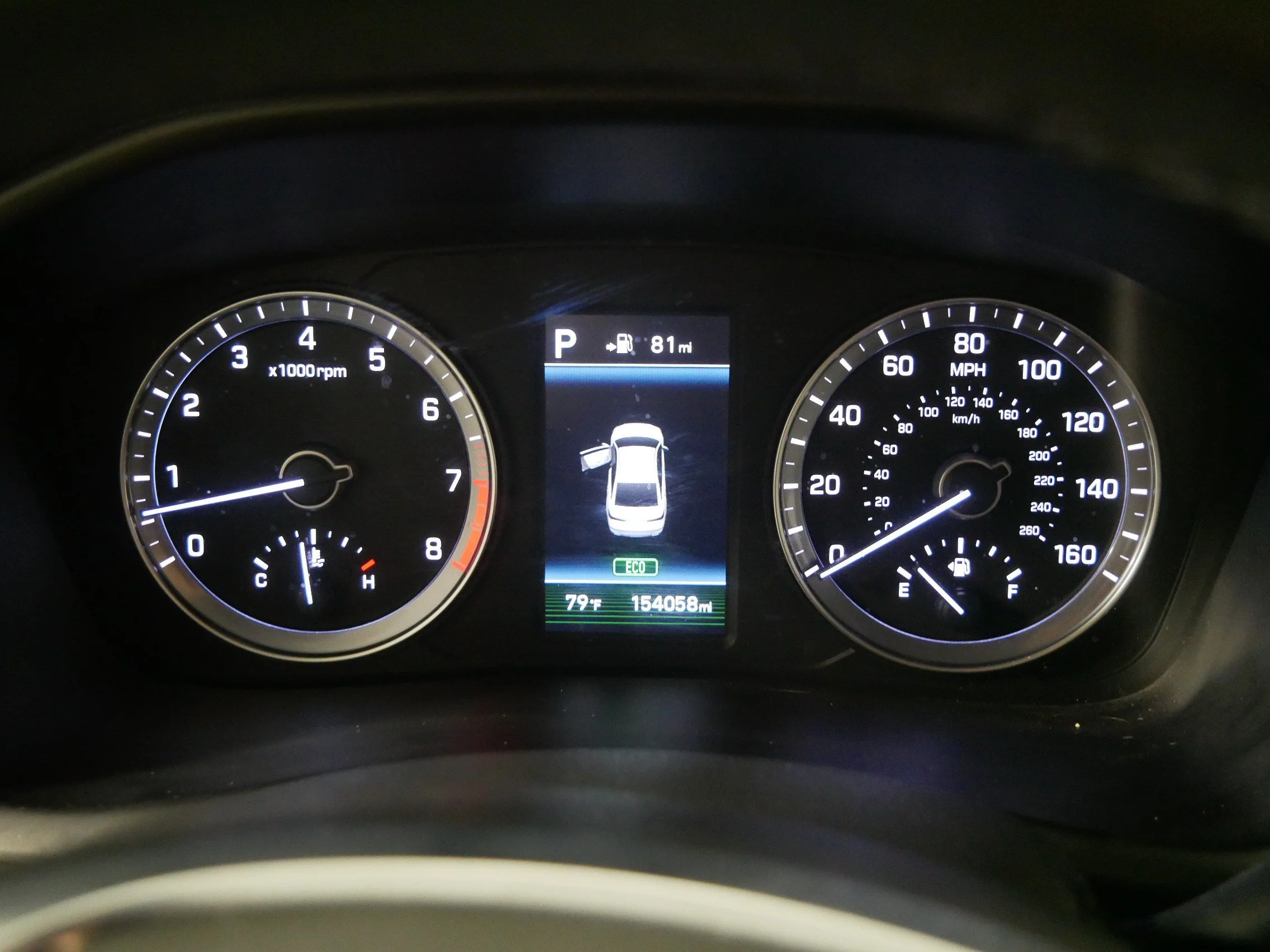 Used 2018 Phantom Black Hyundai SEL image 21