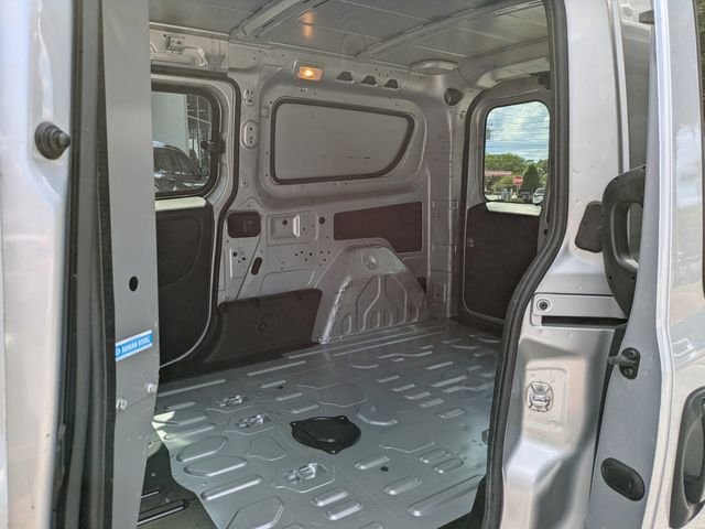 Used 2015 Silver Ram SLT image 15
