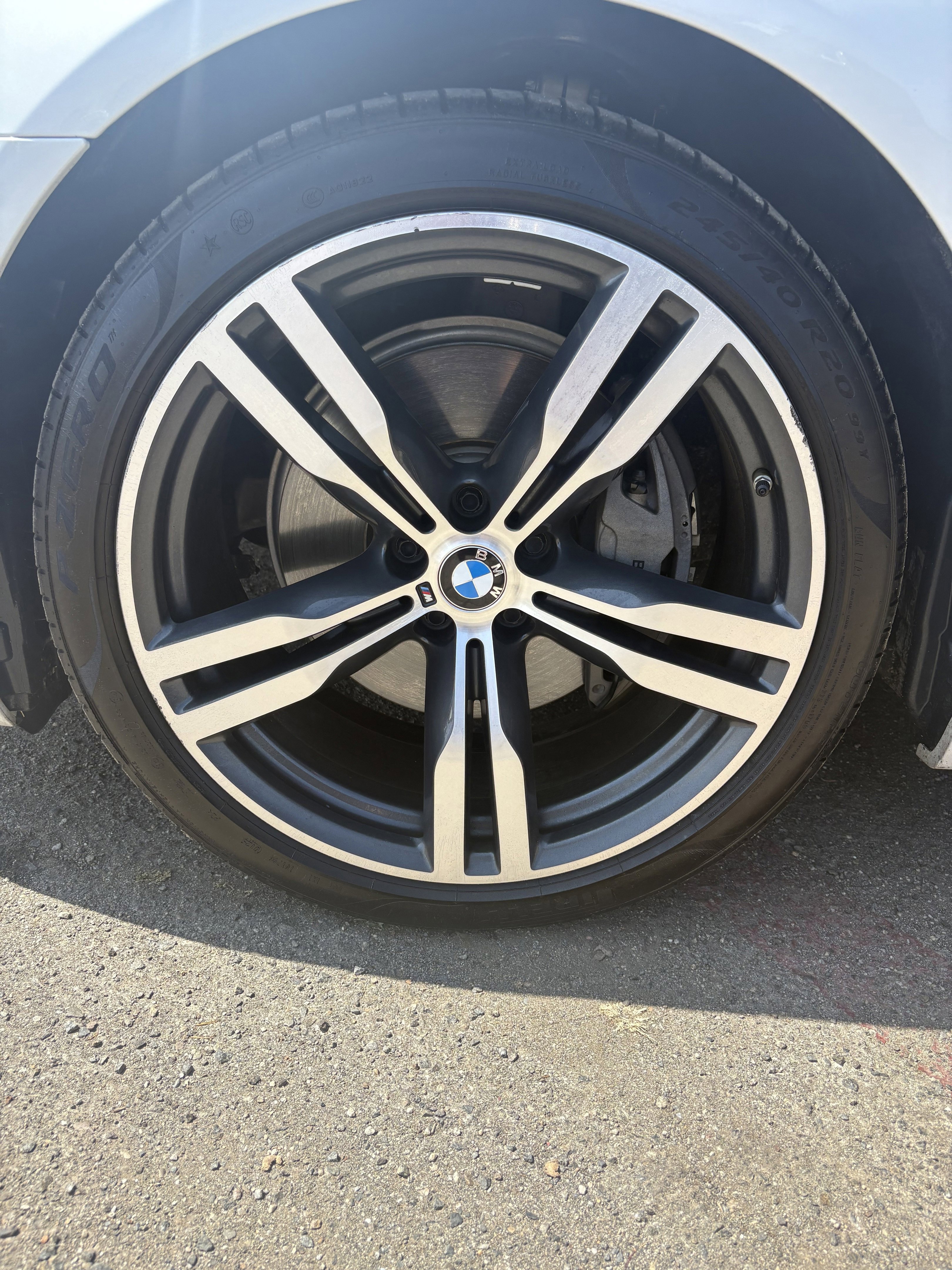Used 2019 Mineral White Metallic BMW 740i image 19