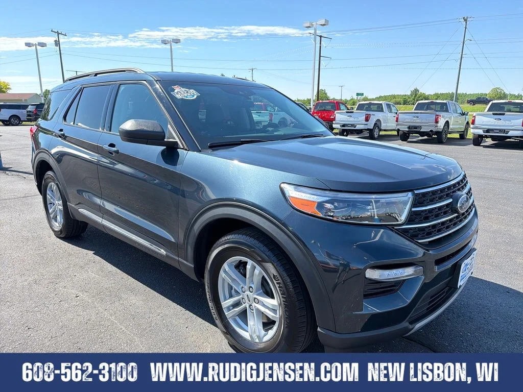 Used 2024 Blue Ford XLT image 7