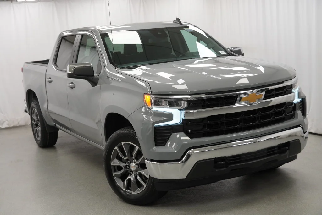 2024 Chevrolet Silverado 1500 LT - Photo 13