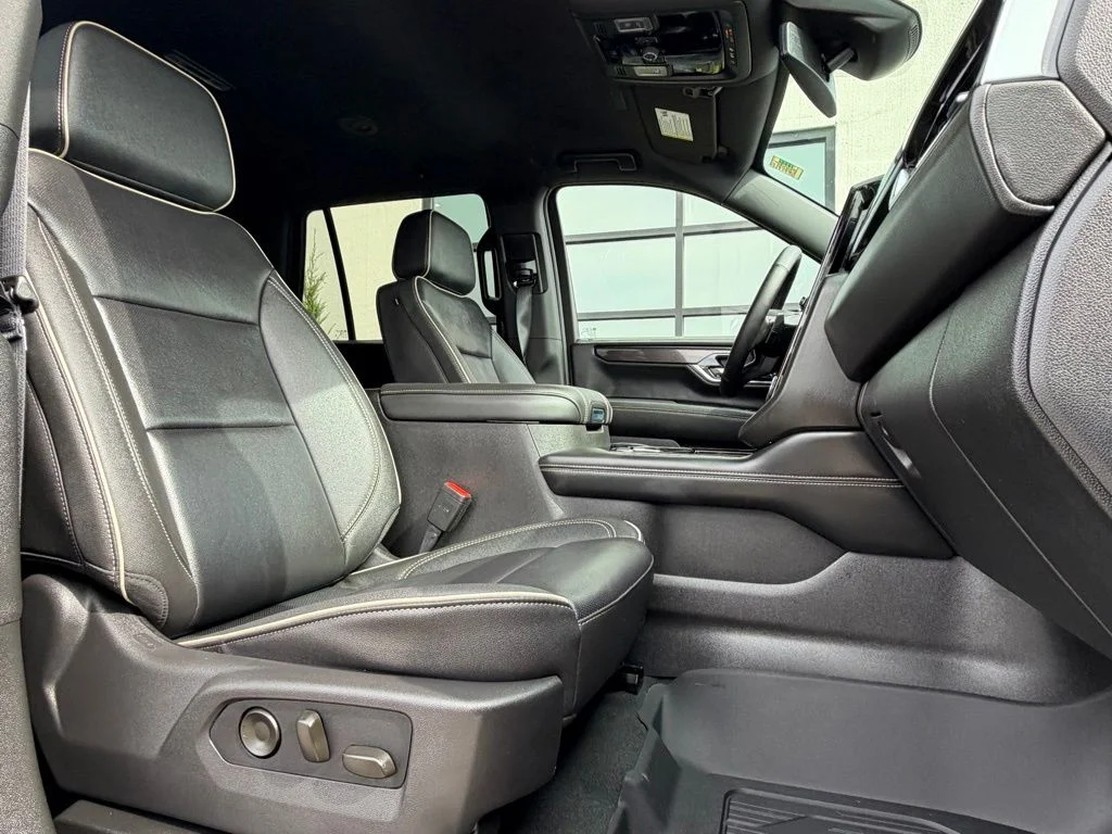 Used 2026 Gray GMC Elevation image 18