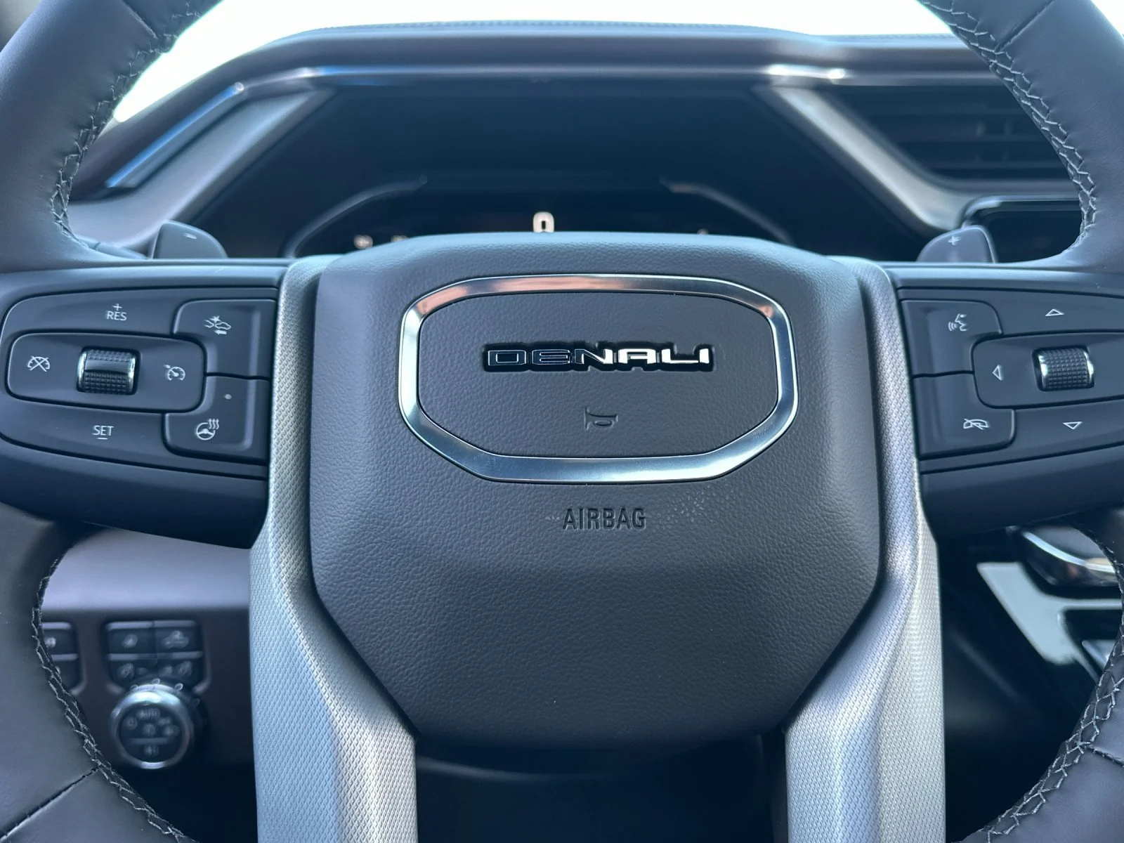New 2026 Glacier White Tricoat GMC Denali image 22