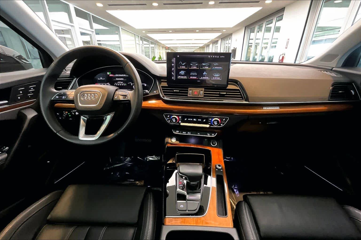 Used 2023 Mythos Black Metallic Audi S line Premium Plus image 16