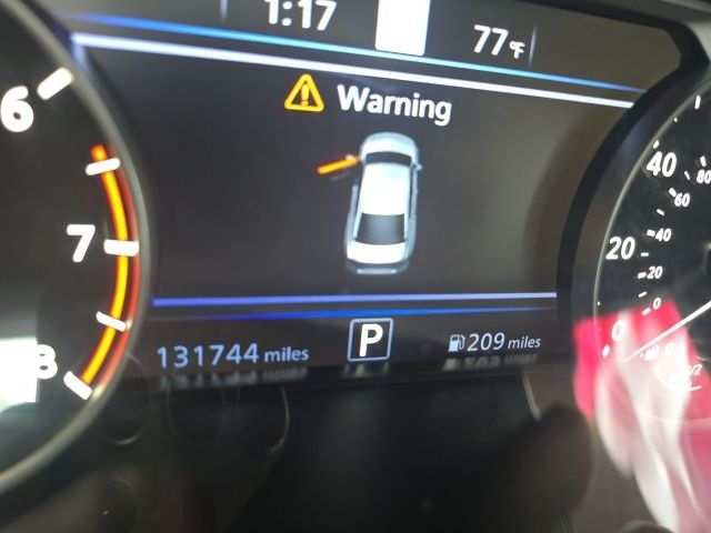 Used 2019 Black Nissan 2.5 SL image 3