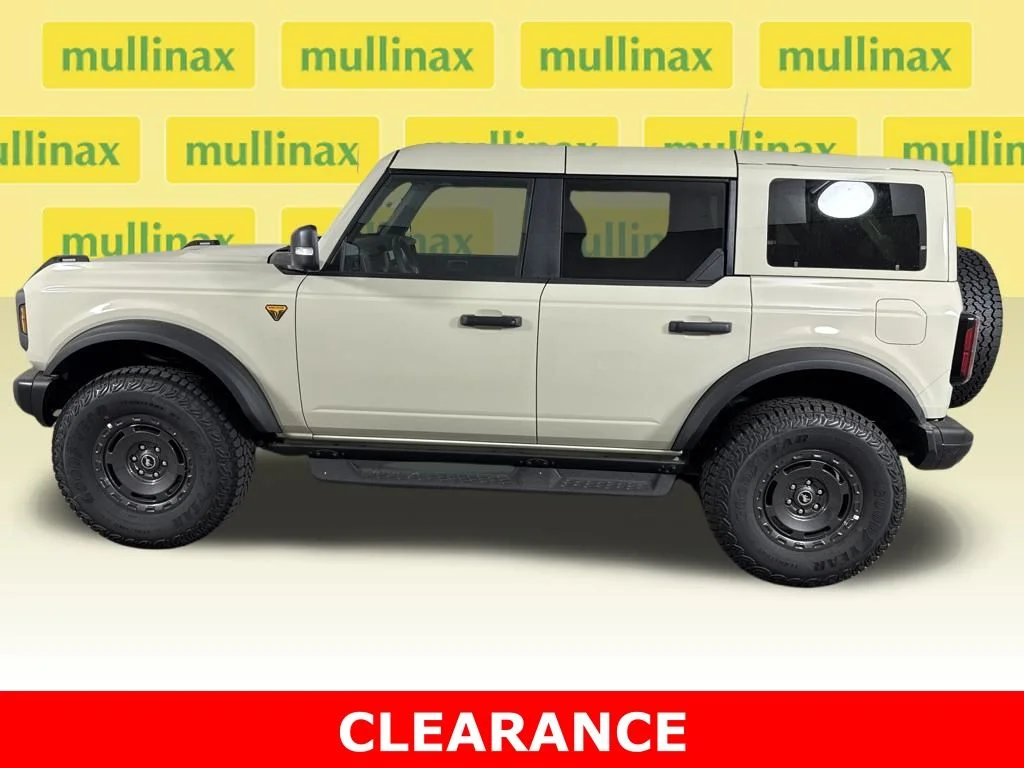 New 2025 Beige Ford Badlands image 2