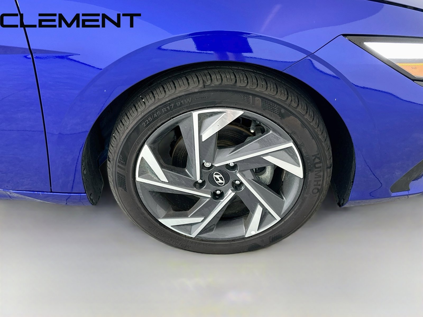 Certified Used 2025 Blue Hyundai SEL Convenience image 37