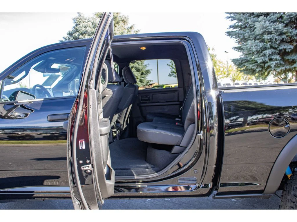 Certified Used 2025 Diamond Black Ram Tradesman image 15