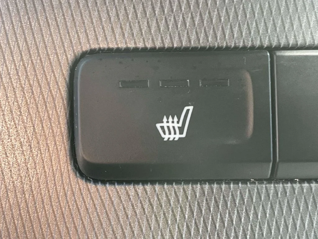 Certified Used 2020 Silver Hyundai SEL image 19