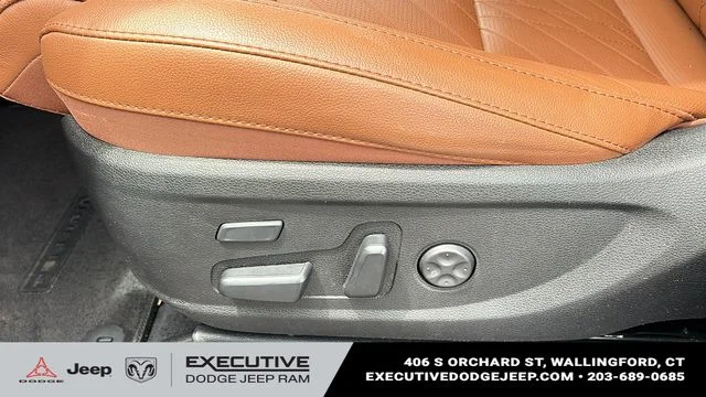 Used 2024 White Kia SX X-Line image 11