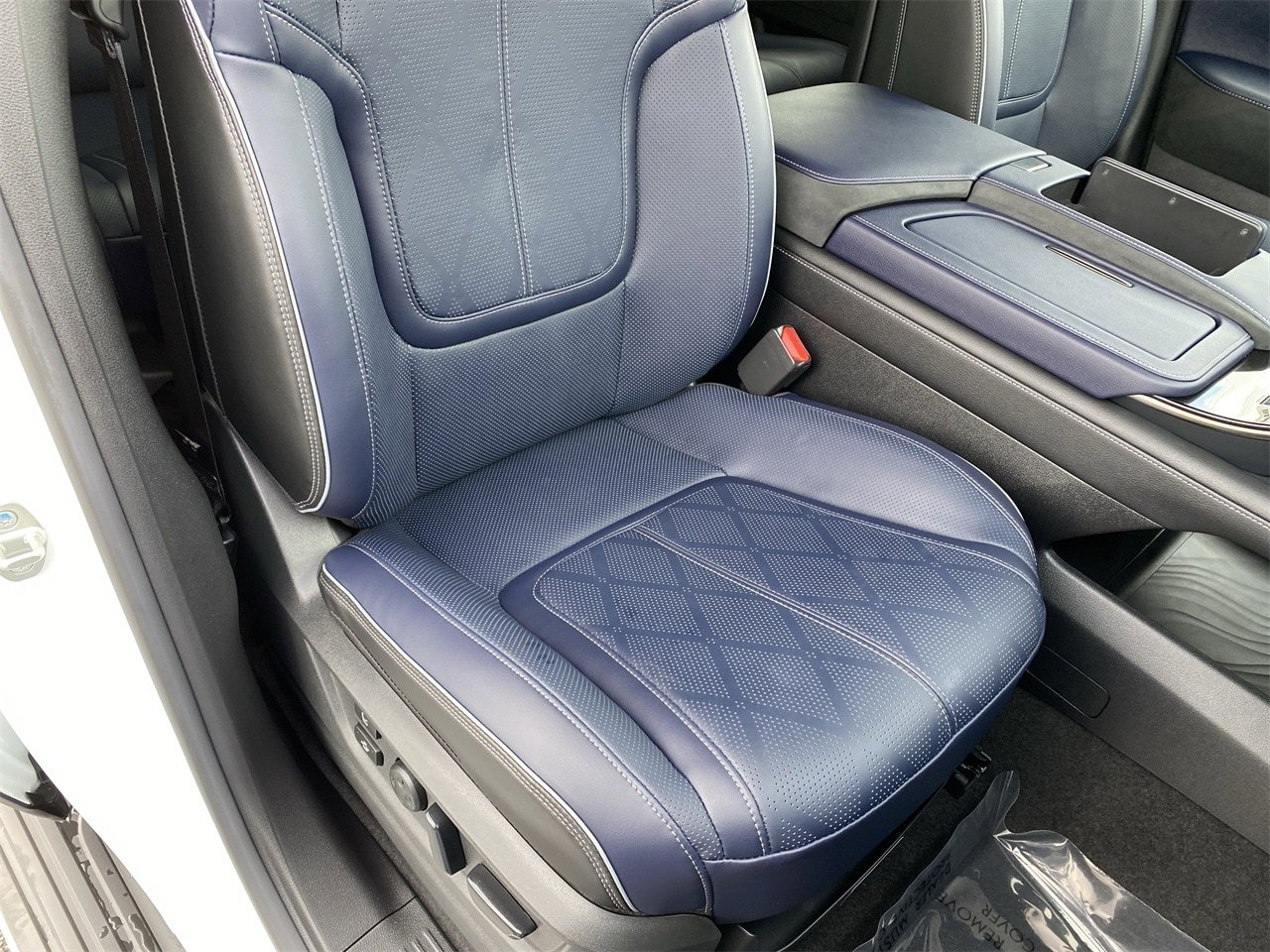 2026 INFINITI QX80 Sport - Photo 10