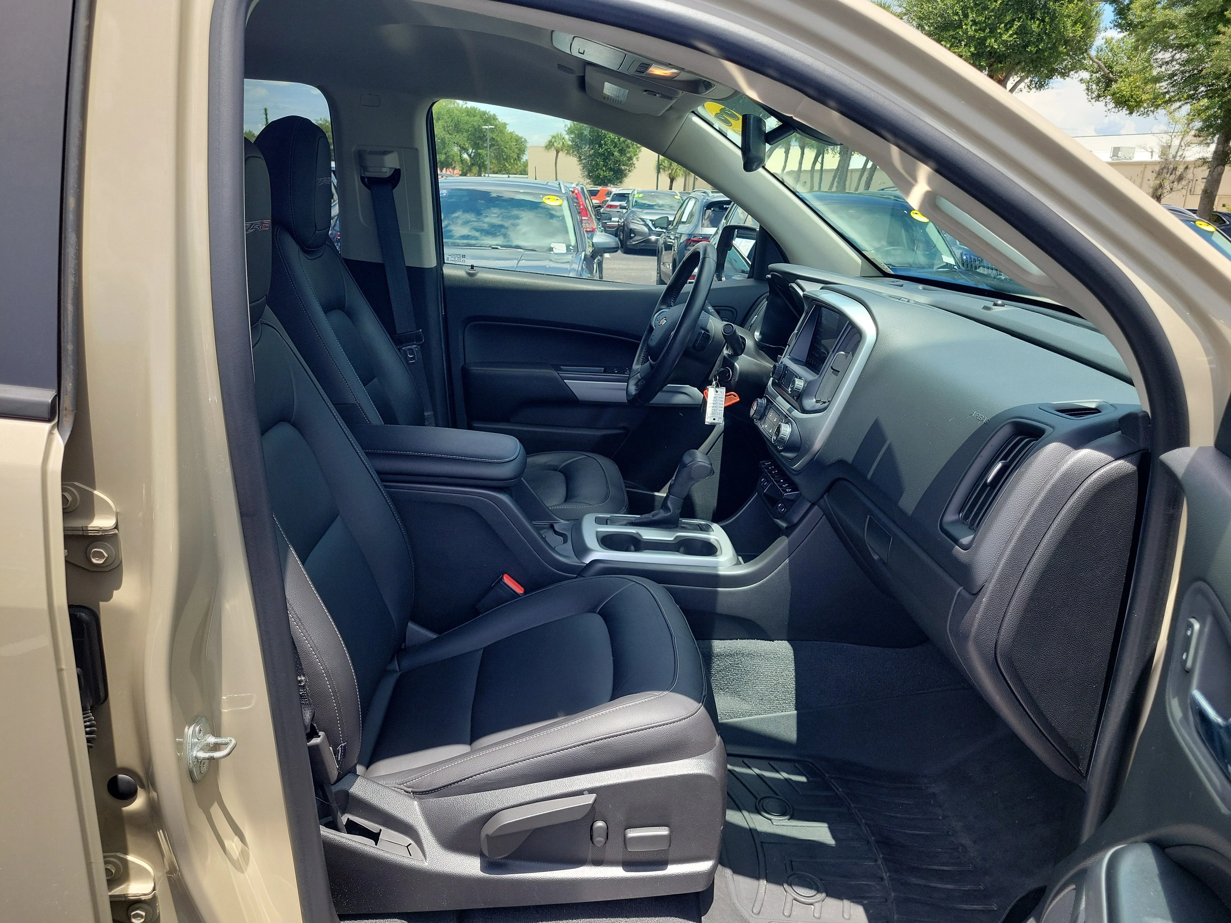 Used 2021 Sand Dune Metallic Chevrolet ZR2 image 8