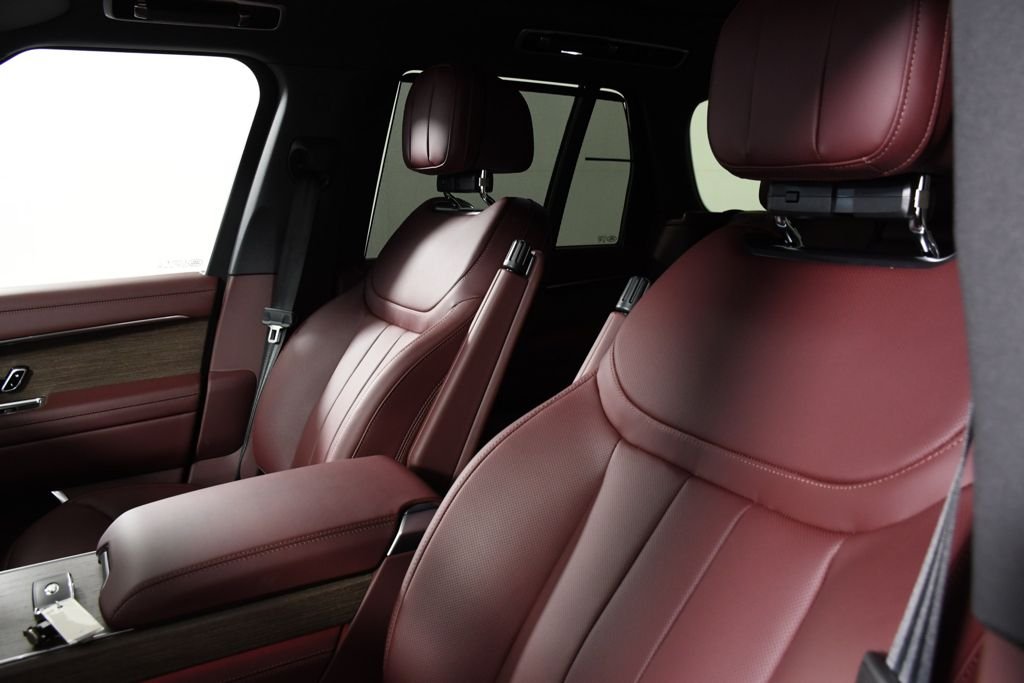 2026 Land Rover Range Rover SE - Photo 16
