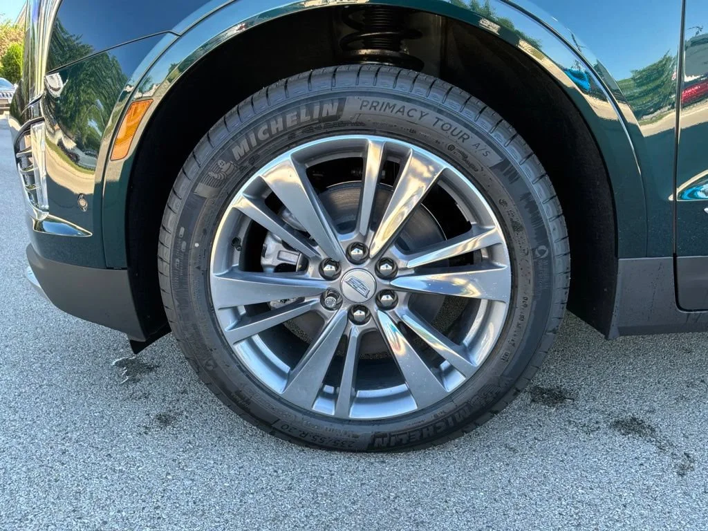 New 2026 Emerald Lake Metallic Cadillac Premium Luxury image 10
