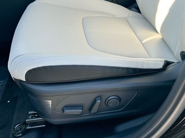 Certified Used 2026 Fusion Orange Kia EX image 18