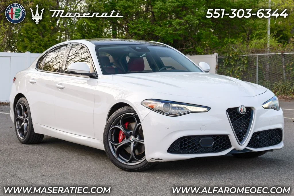 2017 Alfa Romeo Giulia Ti