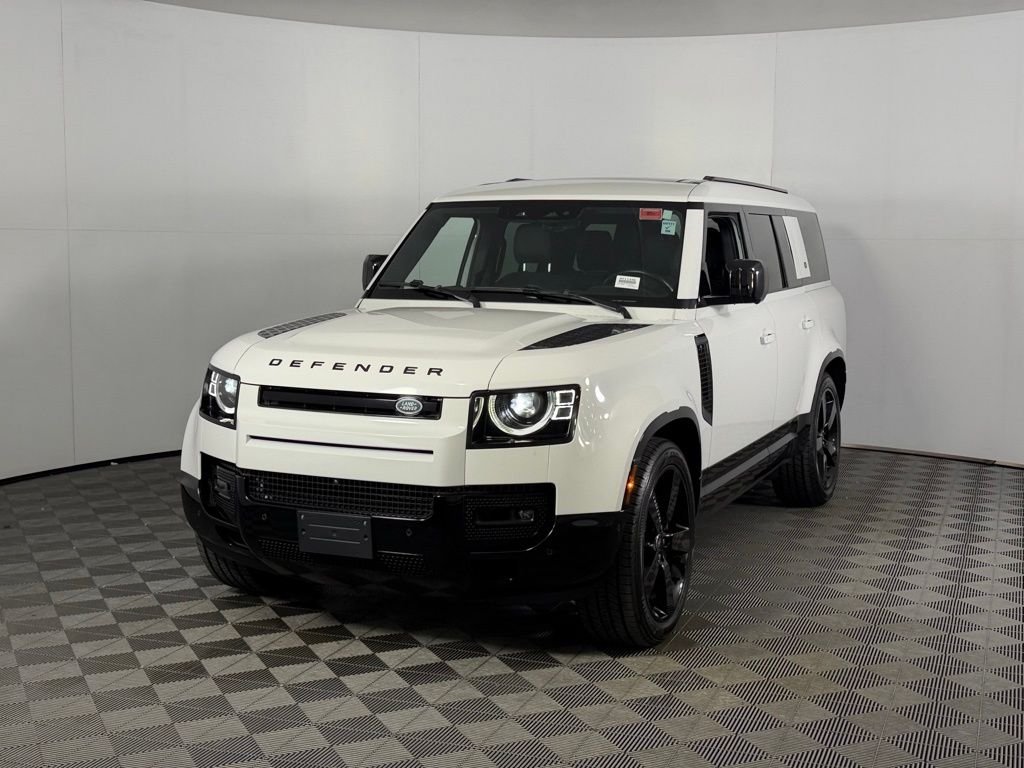 2024 Land Rover Defender X-Dynamic SE - Photo 9