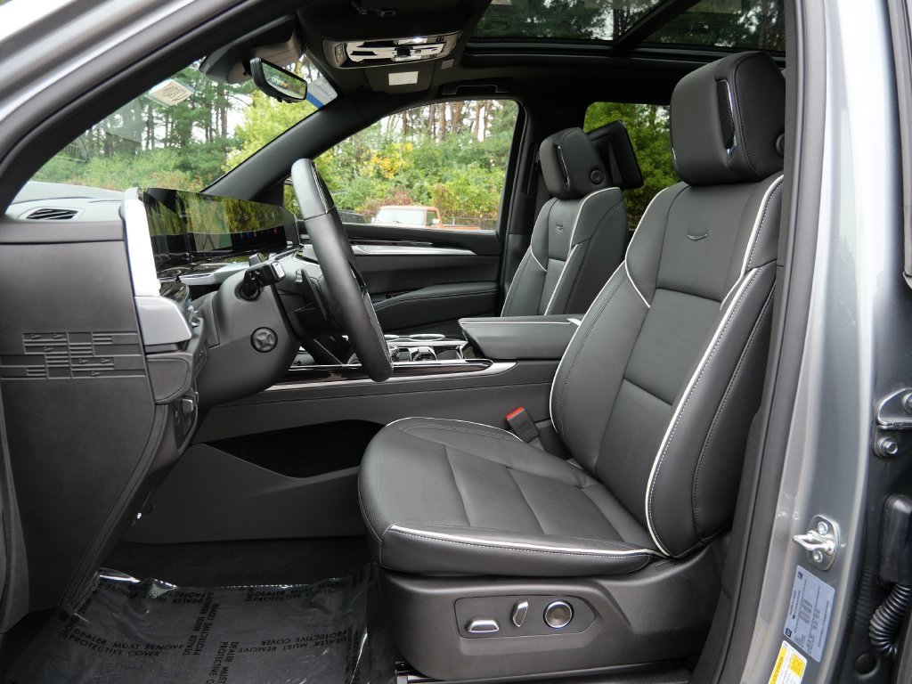 Certified Used 2026 Silver Cadillac Sport image 22