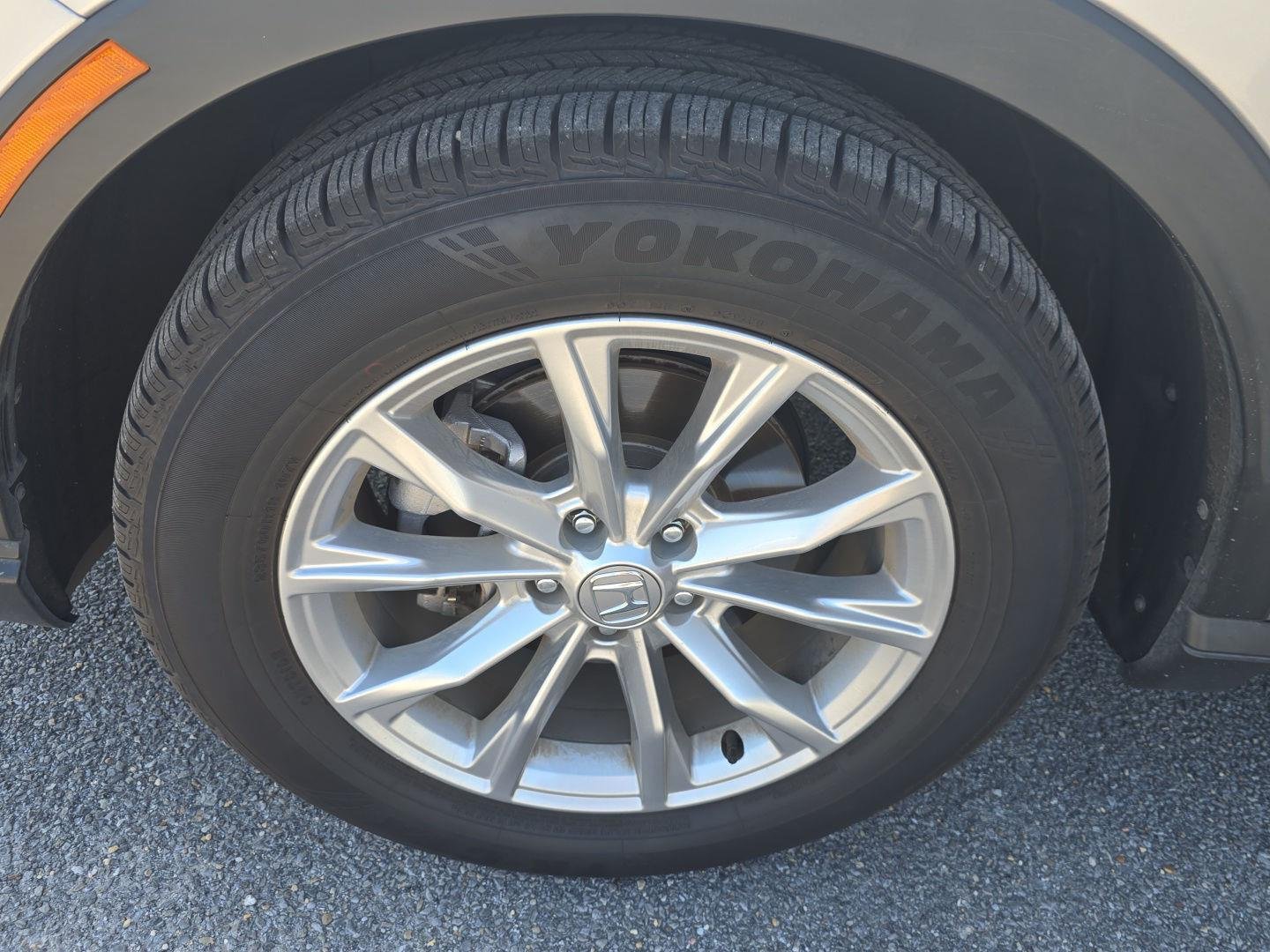 Used 2024 Lunar Silver Metallic Honda EX-L image 21