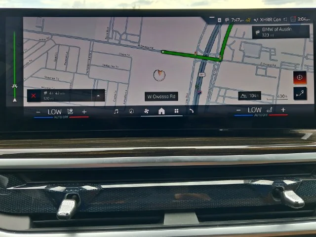 Used 2025 Gray BMW xDrive40i image 19