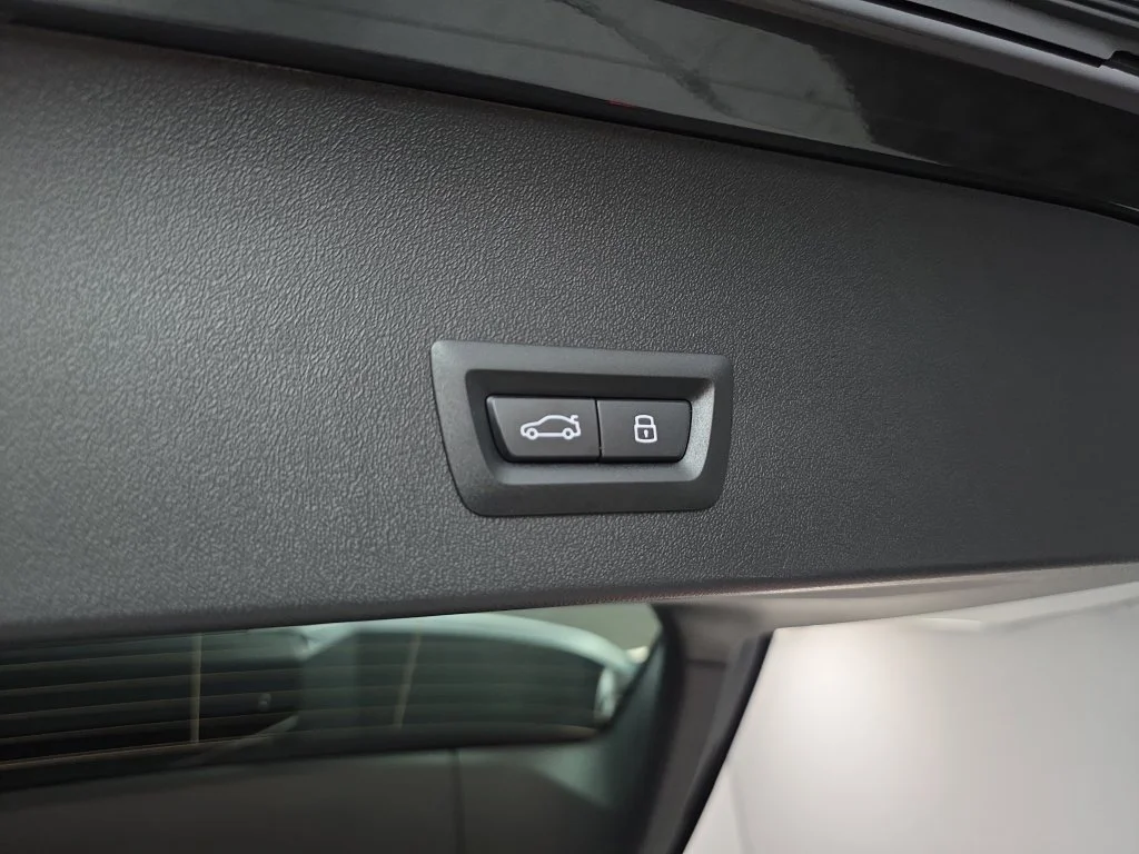 Used 2026 Dark Graphite Metallic BMW 30 xDrive image 13