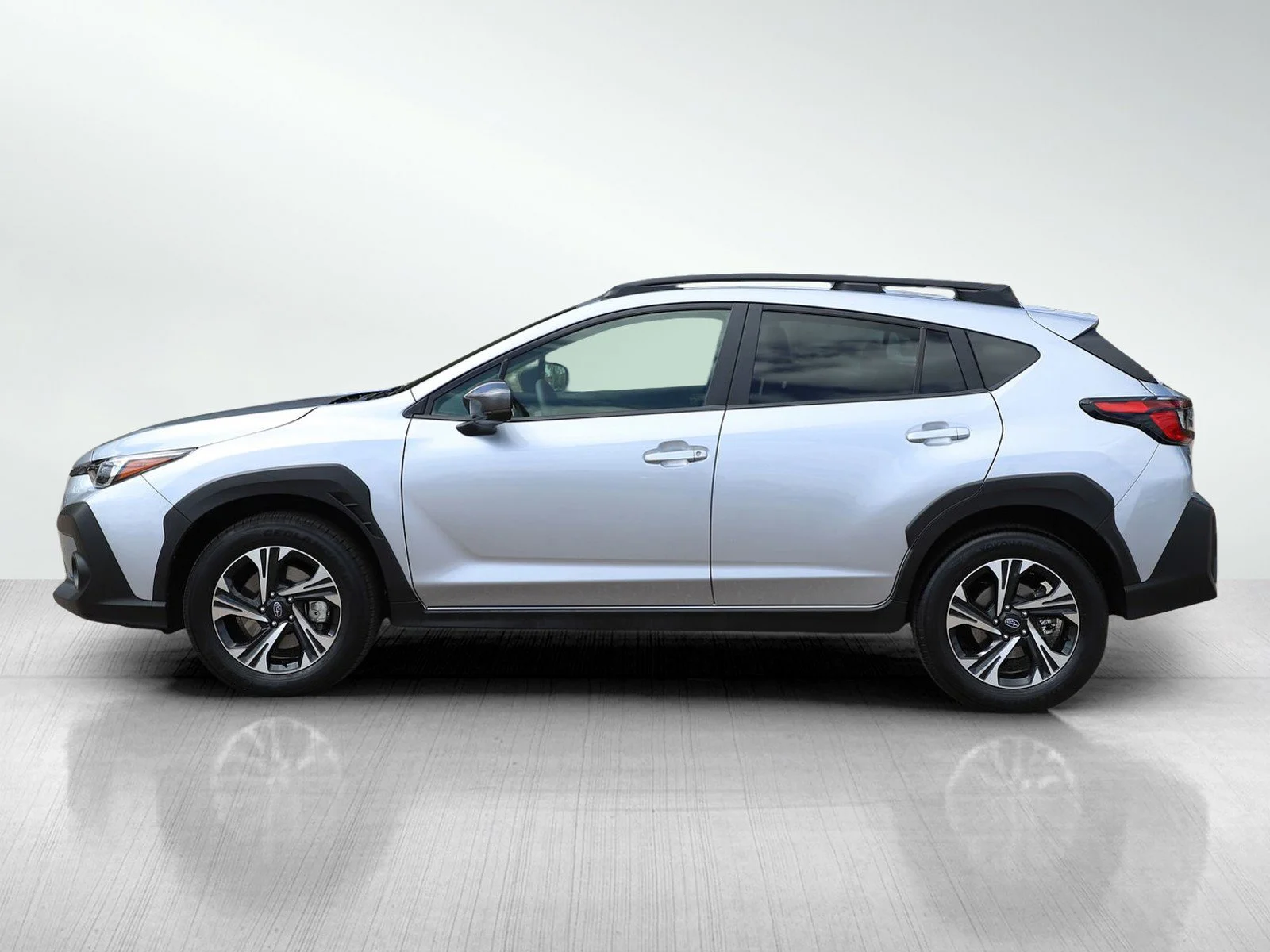 Used 2024 Subaru Crosstrek Premium with VIN JF2GUADC4R8250936 for sale in Burnsville, Minnesota