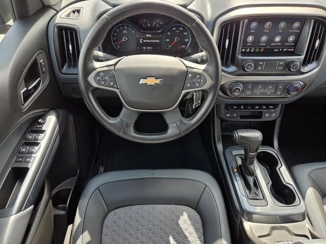 Used 2021 Gray Chevrolet Z71 image 15