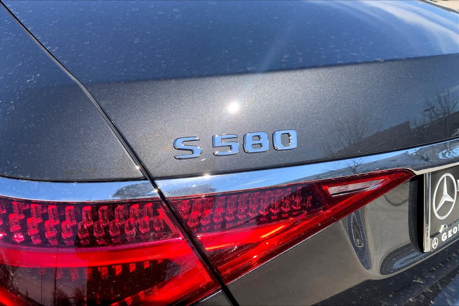 Used 2024 Graphite Grey Metallic Mercedes-Benz S 580 image 7