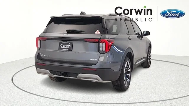 New 2026 Carbonized Gray Metallic Ford Platinum™ image 33