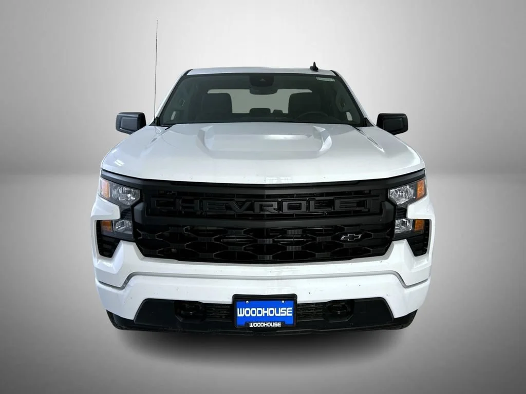 New 2026 Summit White Chevrolet Custom image 2