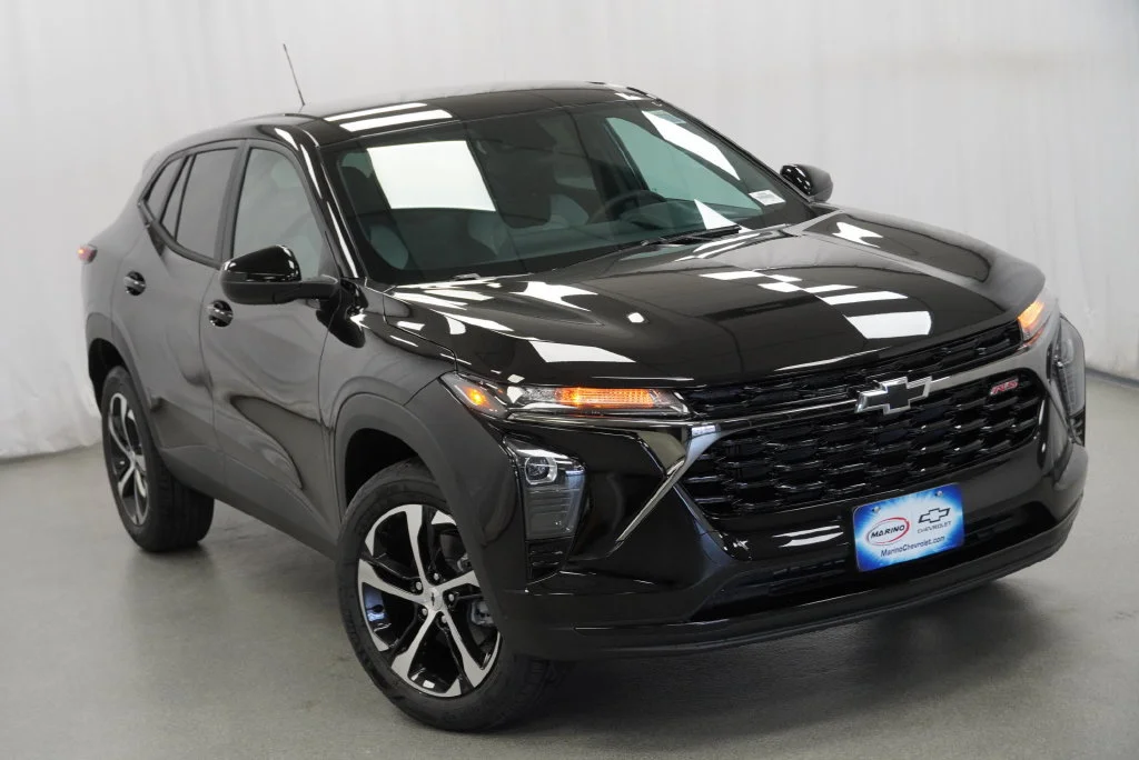 New 2026 Mosaic Black Metallic Chevrolet 1RS image 12