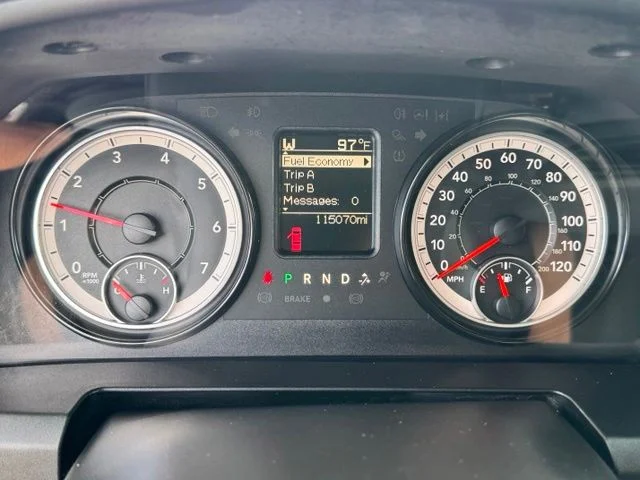 Used 2019 White Ram SLT image 33